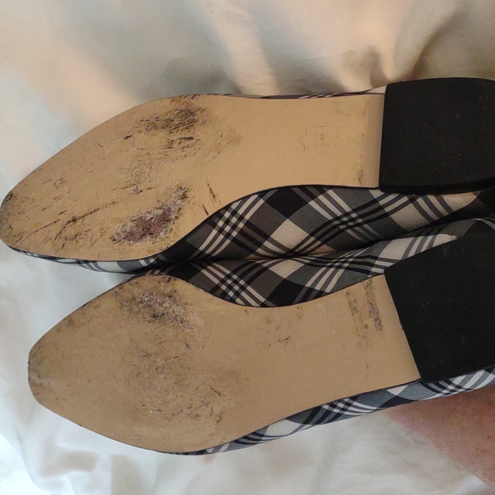 Talbots’s plaid black and white flats 7½M - Picture 5 of 5